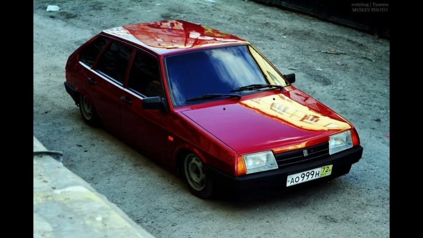ВАЗ 2109 Вишневая