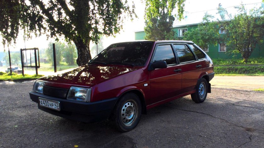 Лада 2109 Вишневая