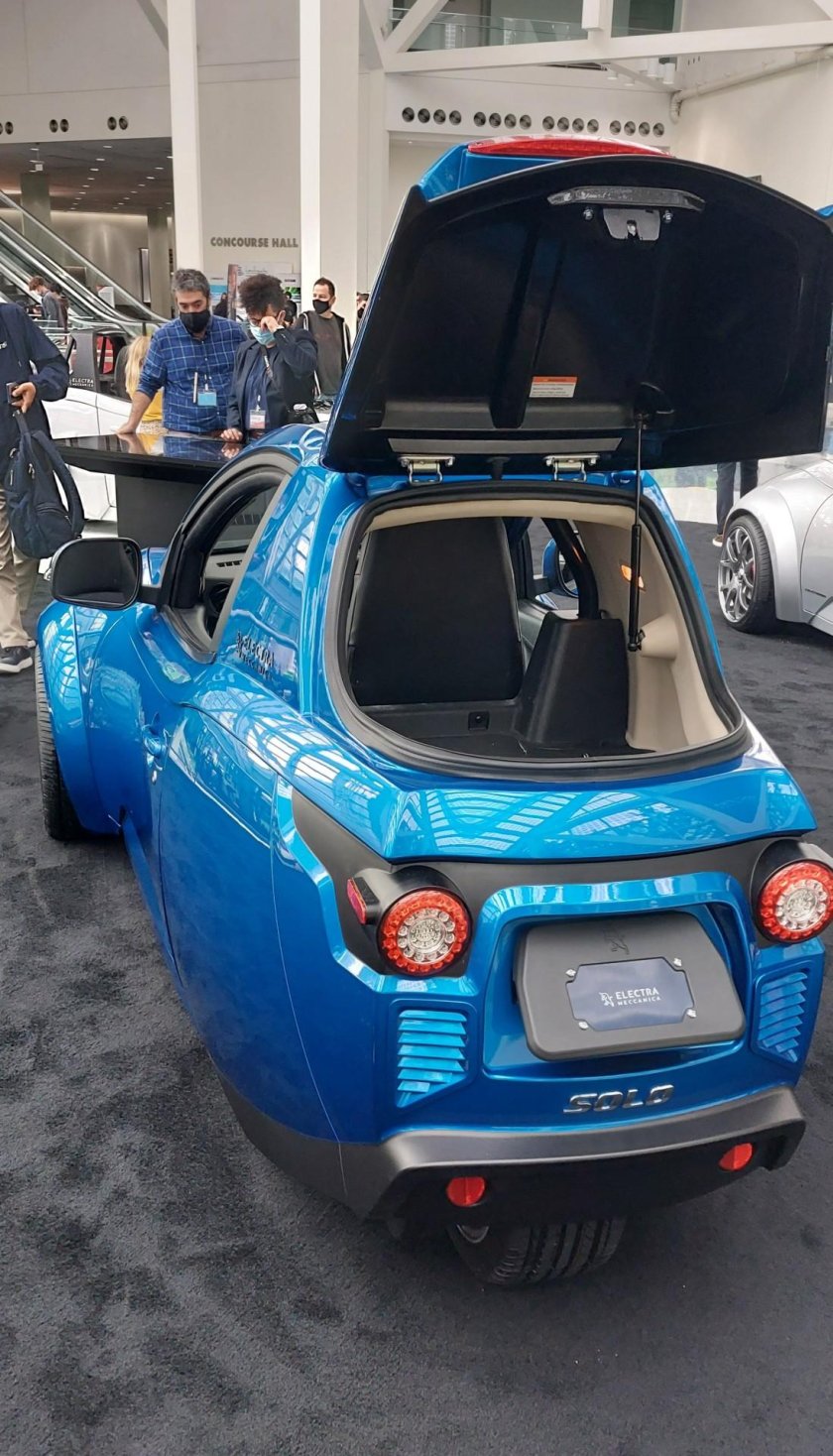 Автосалон в Лос Анджелесе 2021