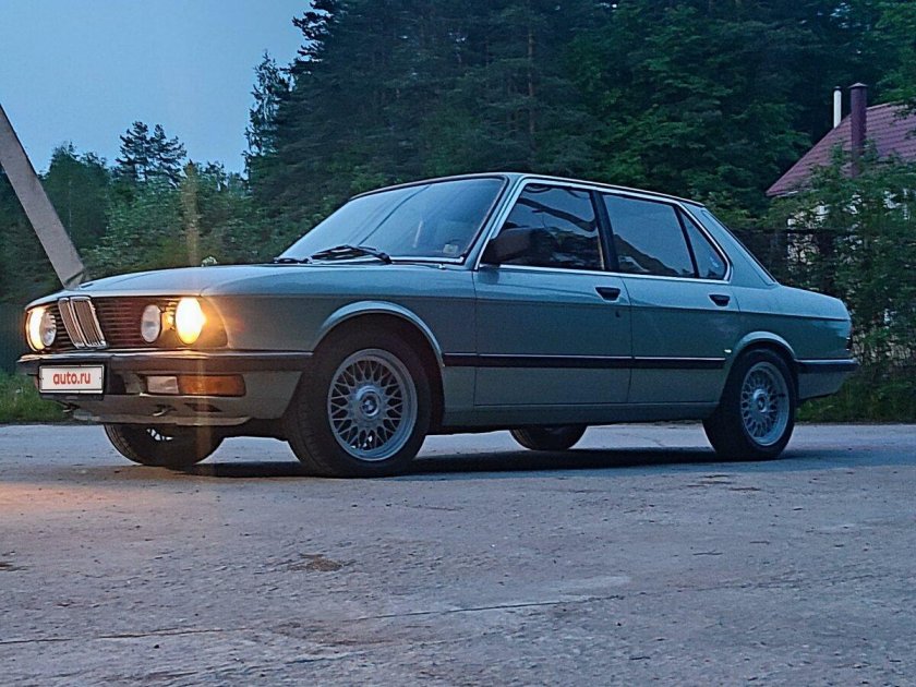 Бмв 528 1985