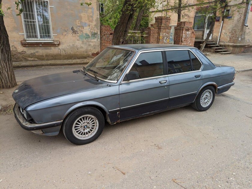 БМВ акула Старая