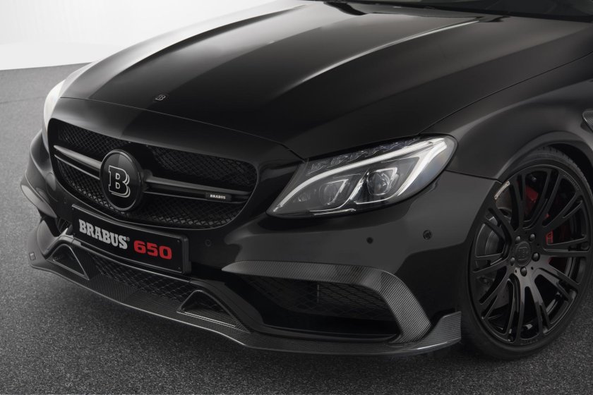 Мерседес Бенц ц 63 АМГ Брабус