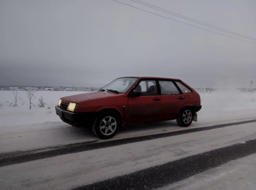 Лада 2109 красная