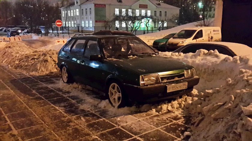 Девятка зимой