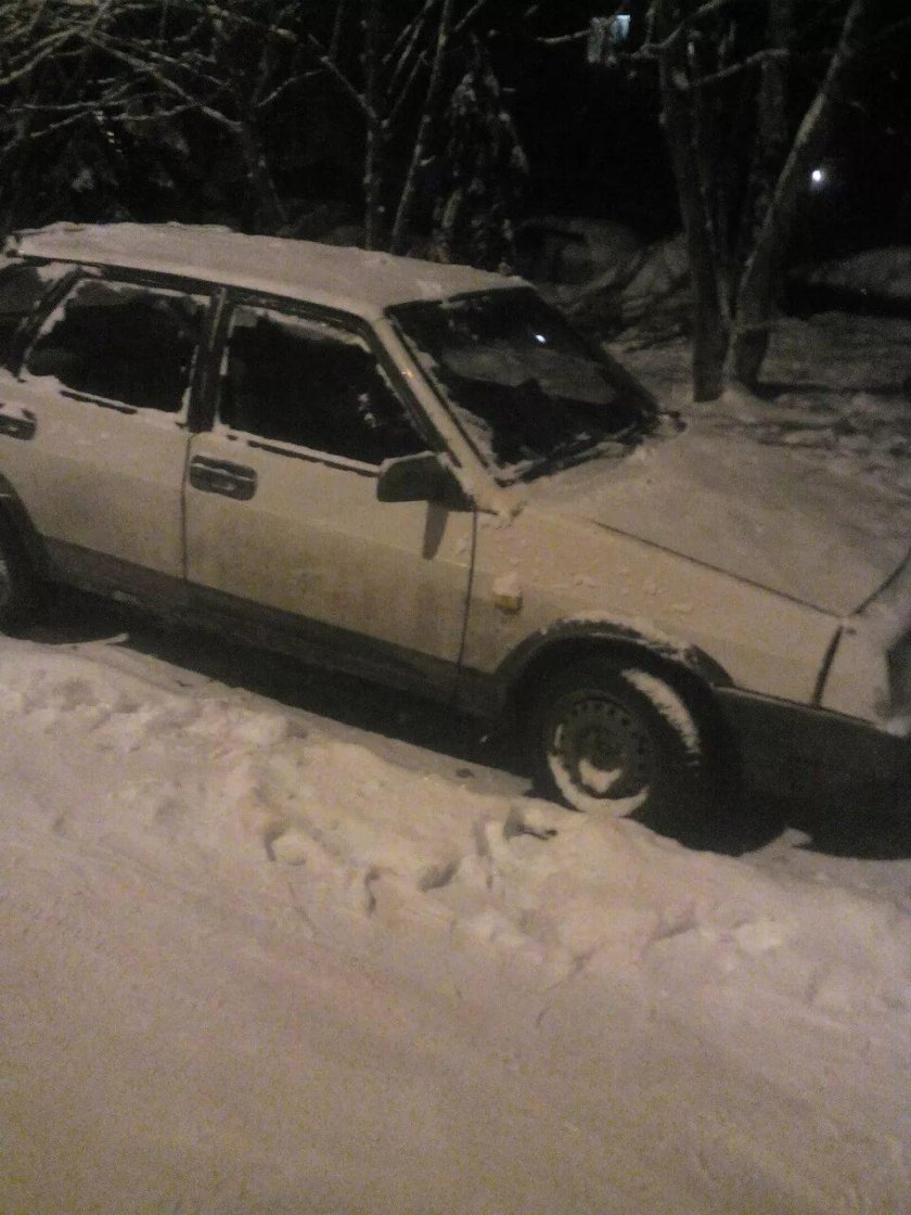 Девятка зимой старое фото