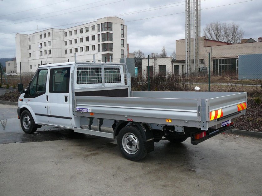 Ford Transit грузовой бортовой