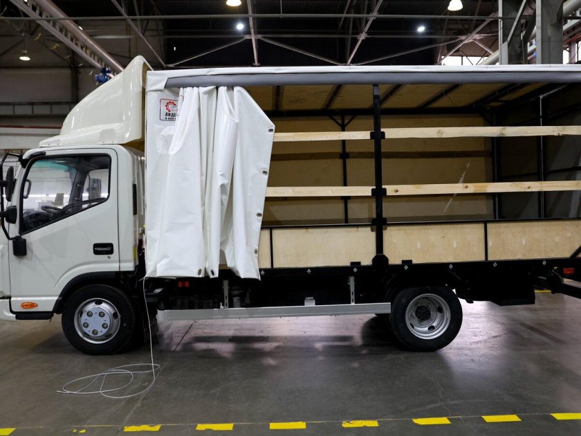 JAC 200 бортовой