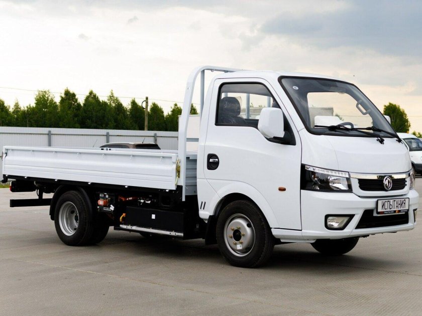 Dongfeng eq 1030