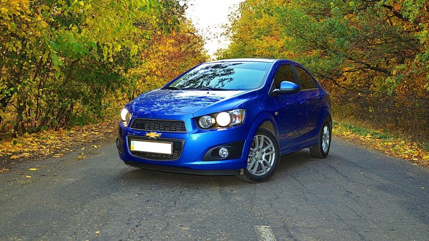 Шевроле Авео т300 синий