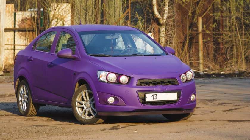 Шевроле Авео фиолетовый