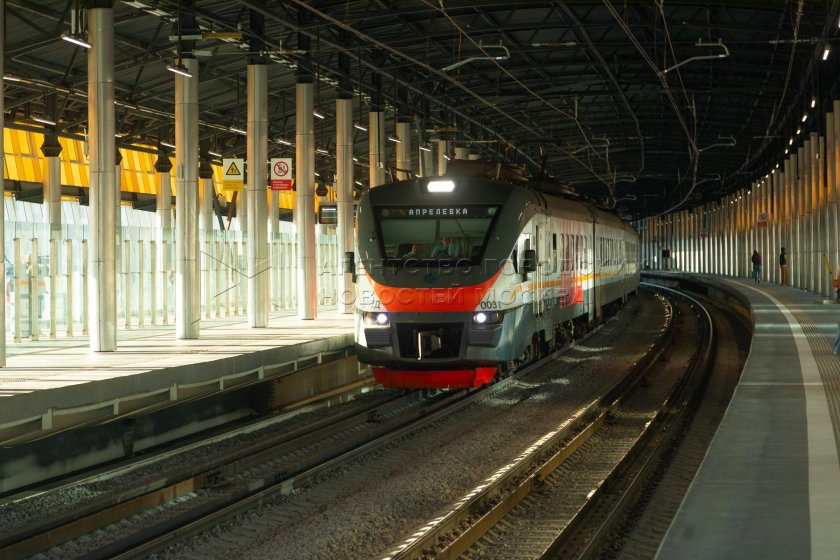 Электричка эп 2 д