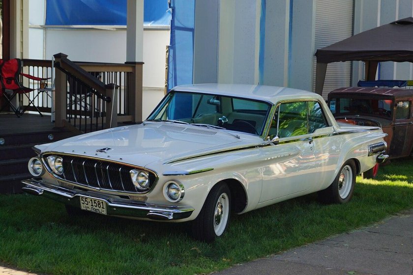 Dodge Polara 500