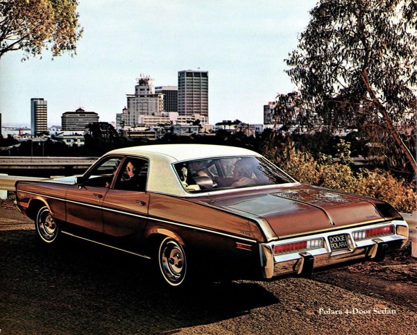 Dodge Polara sedan