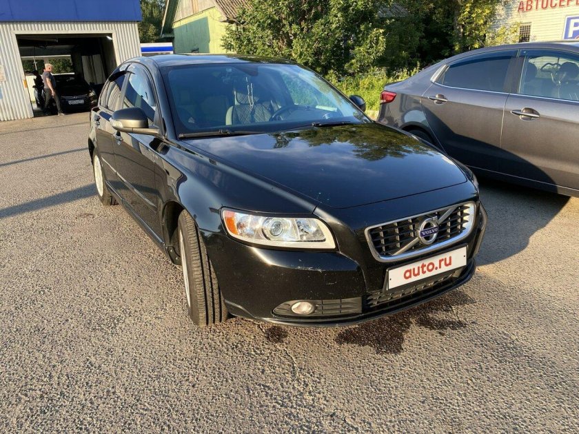 Вольво с 40 2007