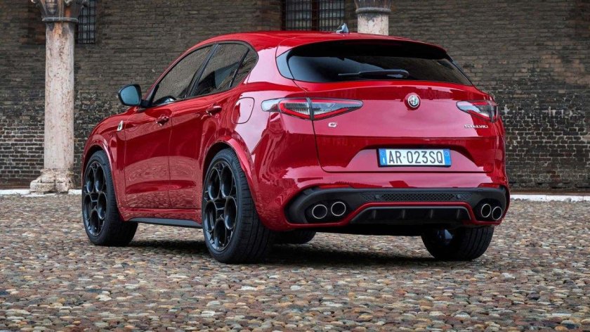Альфа ромео стельвио квадрифоглио