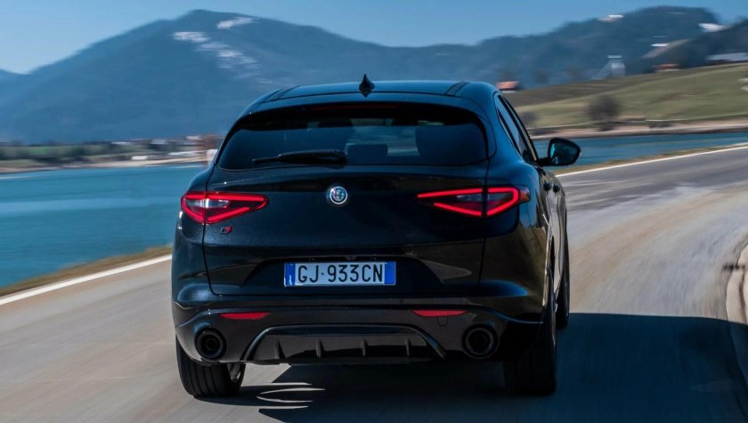 Alfa Romeo Stelvio 2022