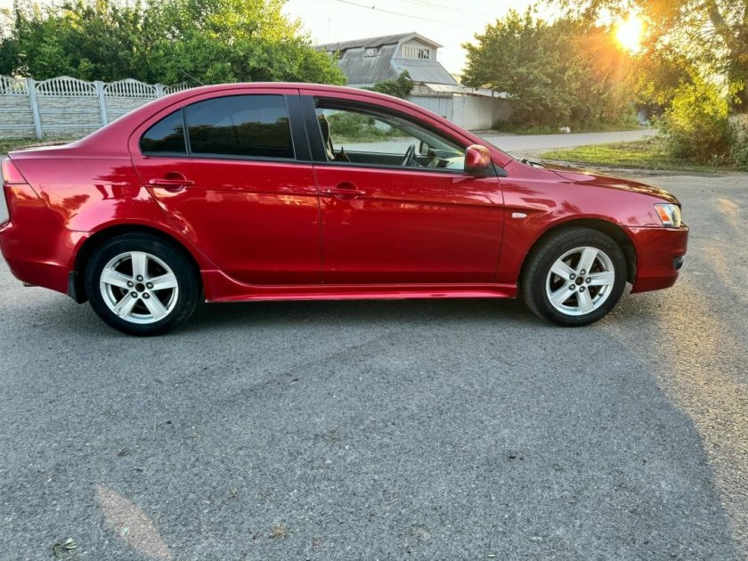 Митсубиси лансер 10 2008