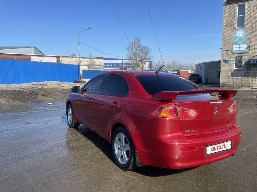 Красный Лансер