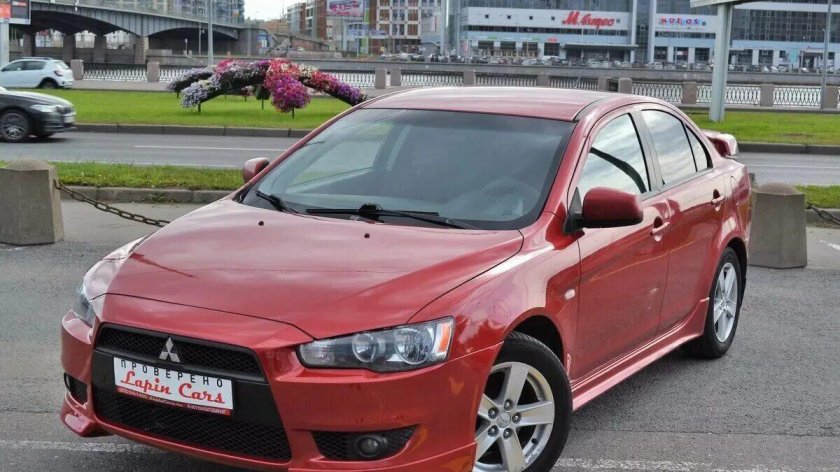 Митсубиси ланцер 2008