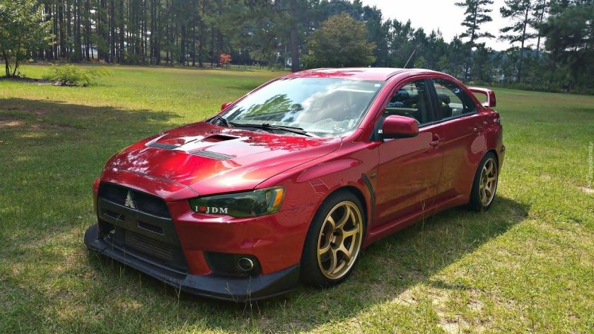 Mitsubishi Lancer Evolution 10
