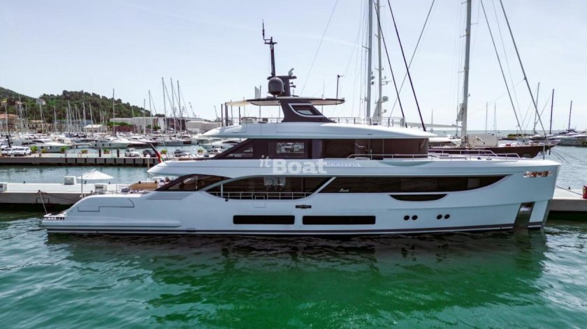 Яхта baglietto rock 13