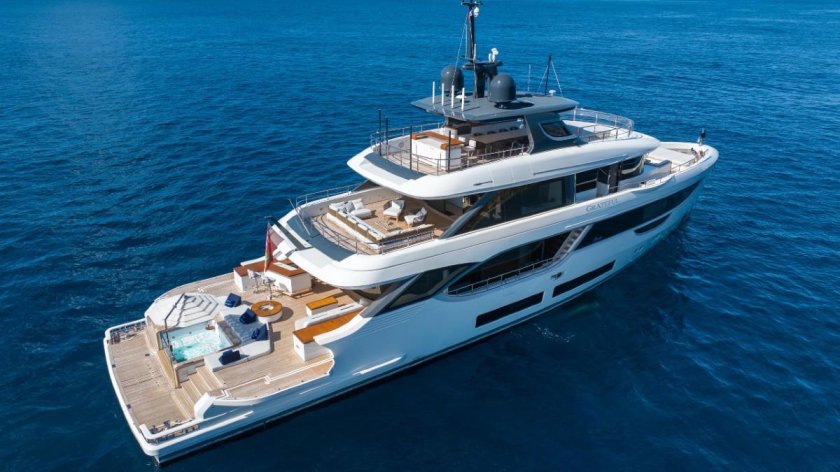 Custom line navetta 37