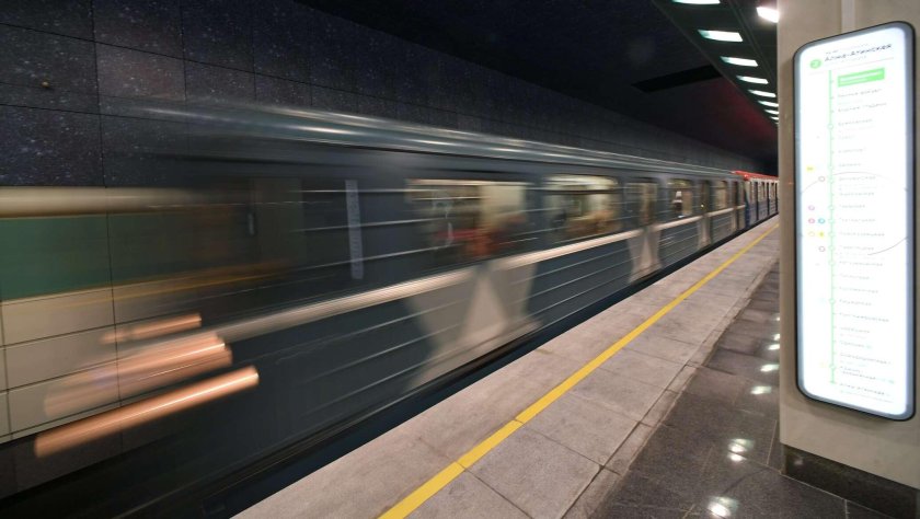 Метро Беломорская