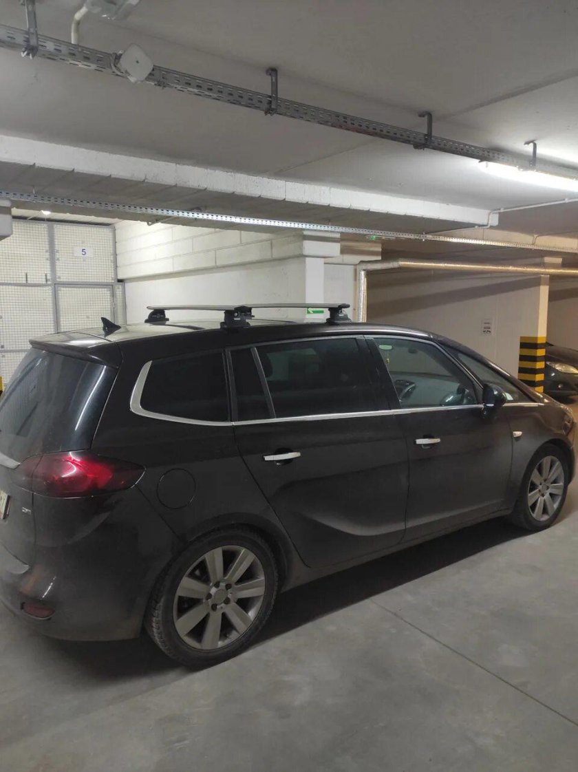 Зафира Турер рейлинги