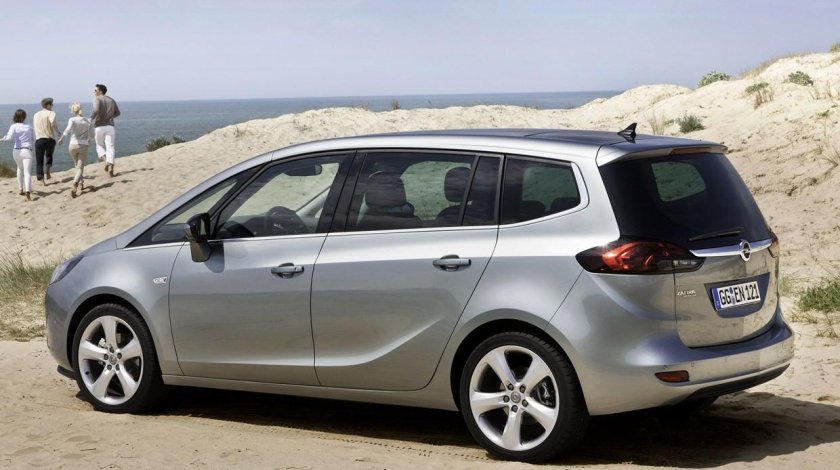 Opel Zafira Tourer