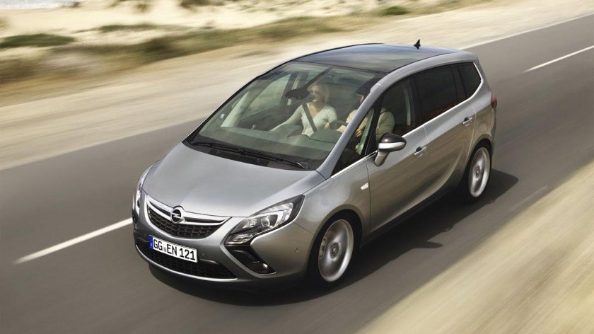 Opel zafira tourer 2012