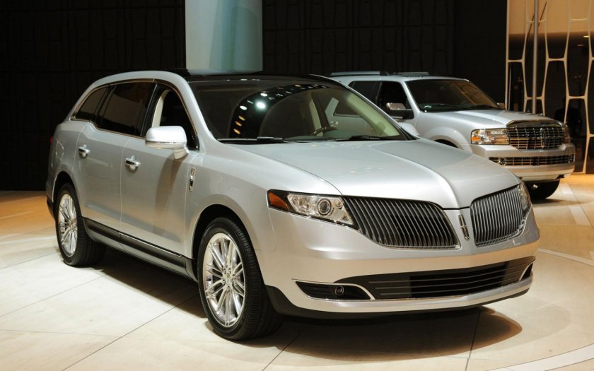 Lincoln MKT 2009