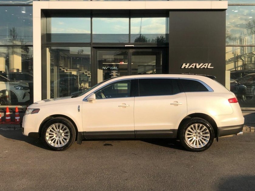 Машина lincoln mkx