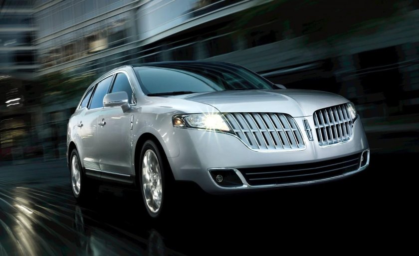 Lincoln Town car 2011