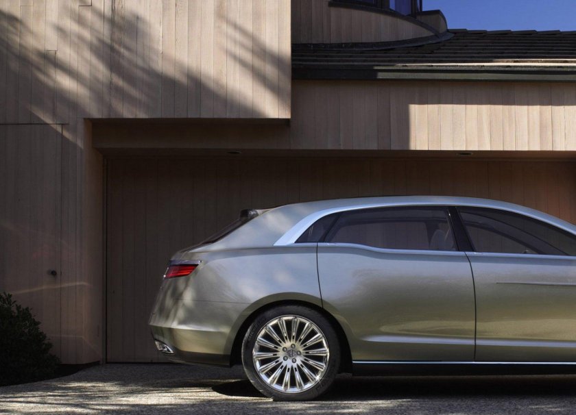 Lincoln MKT
