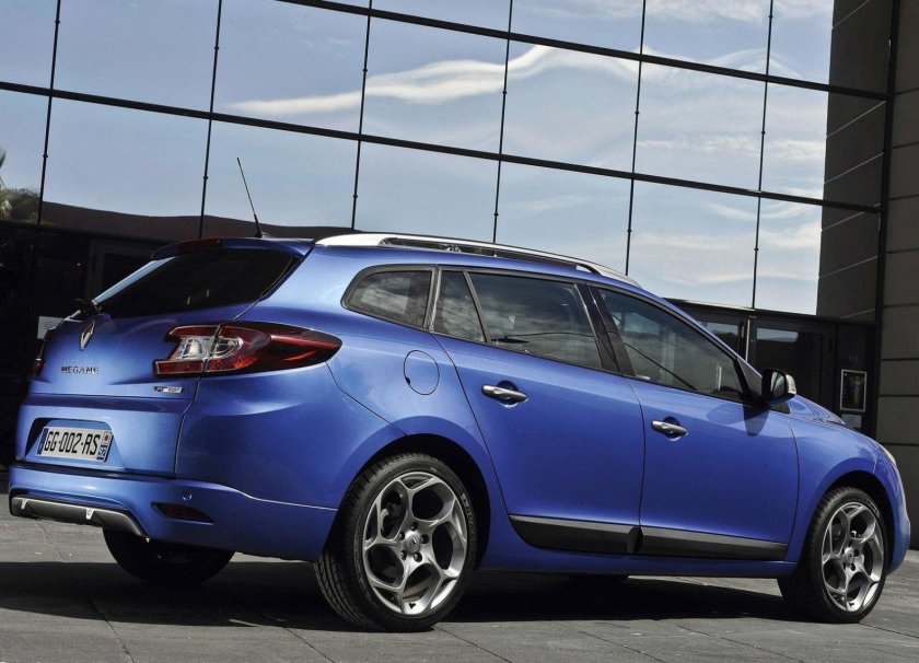 Рено Меган универсал 2010