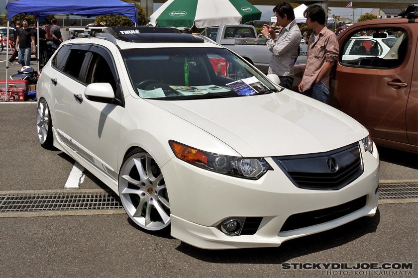 Honda Accord 8 Wagon