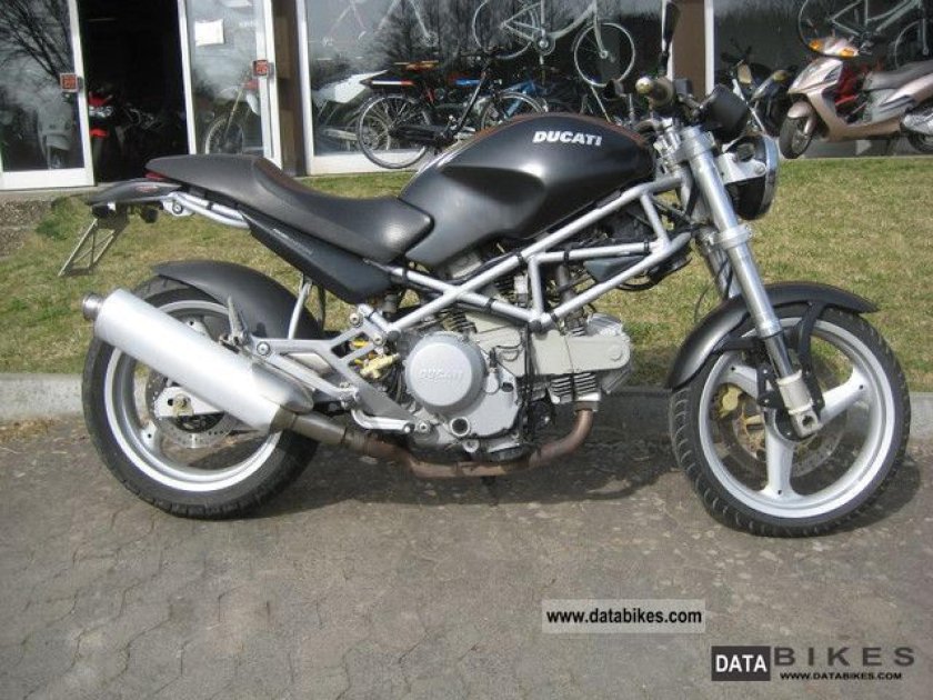 Ducati Monster 600 2001