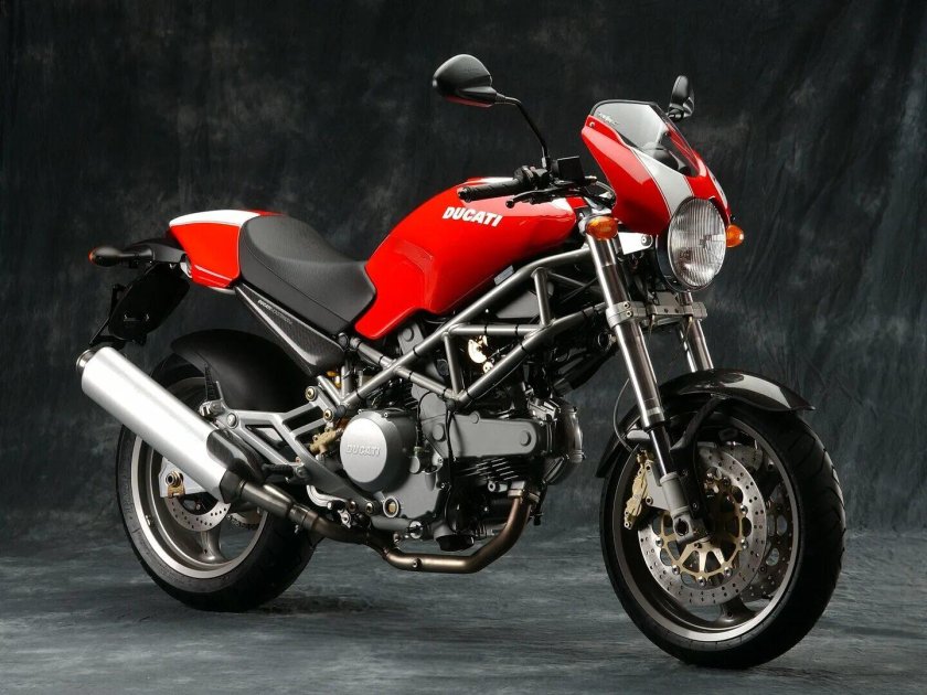 Дукати монстр 620