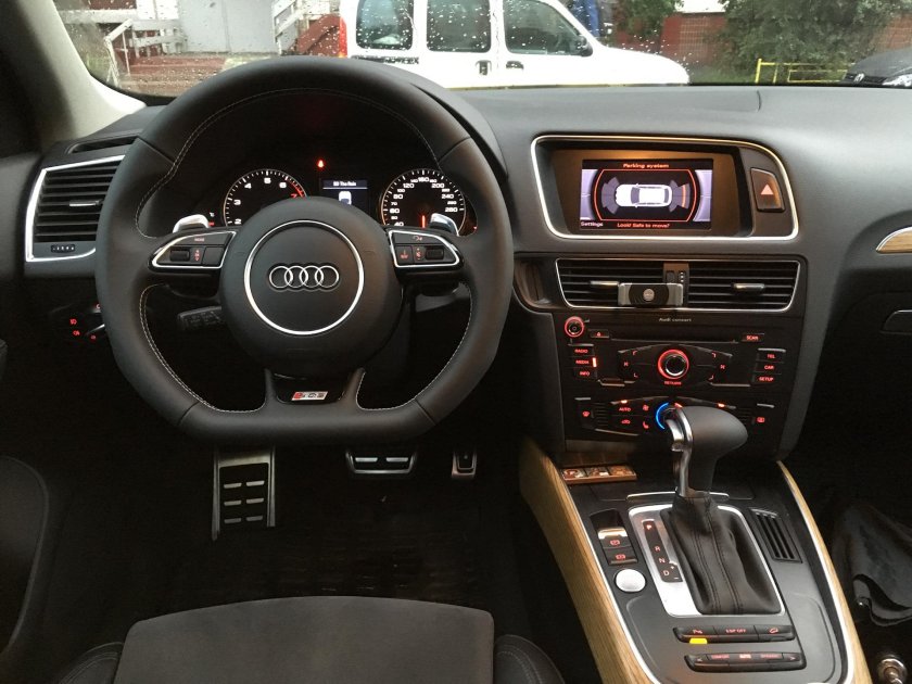 Audi q5 салон