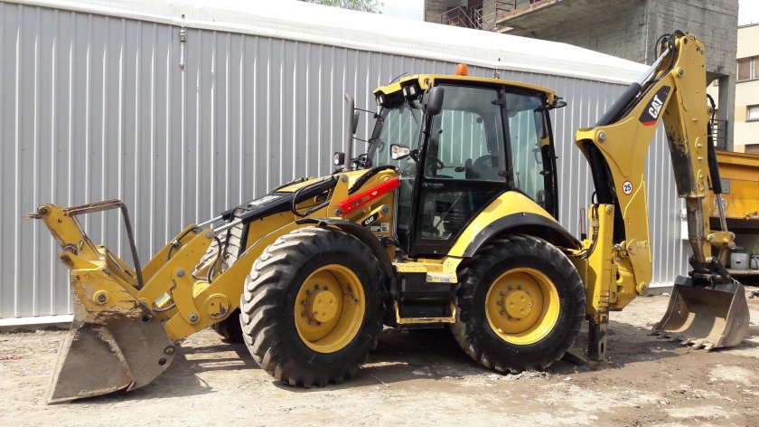 Экскаватор-погрузчик Caterpillar 434