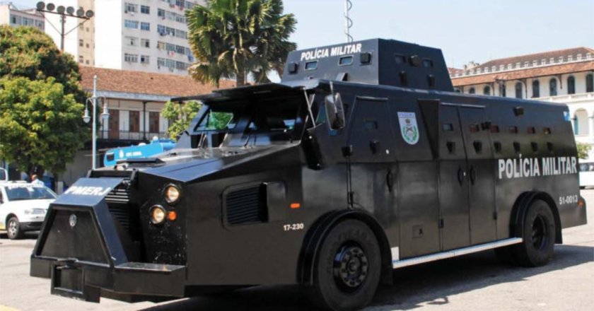 Бронебус БАВ