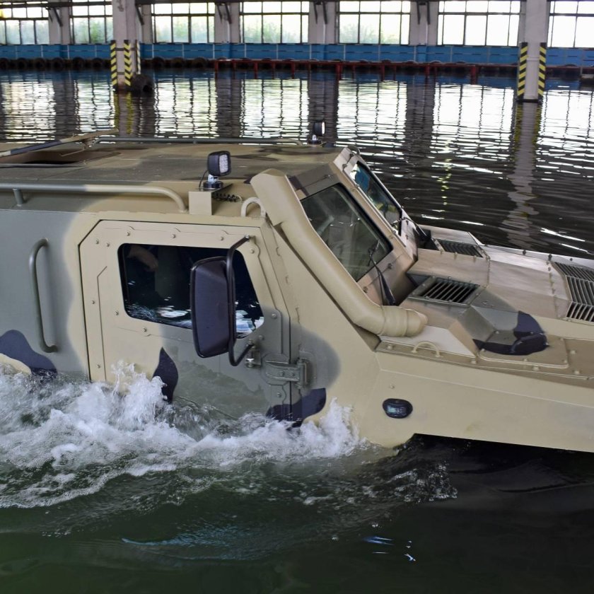 Бронеавтомобиль ВПК стрела