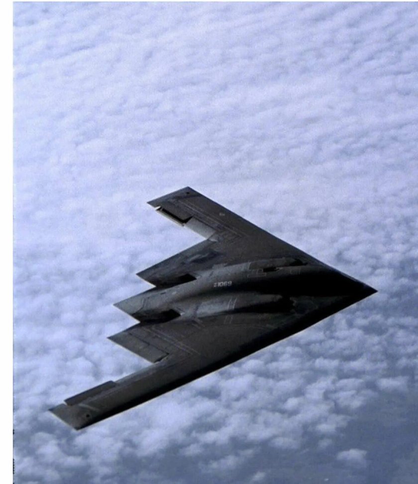 Хортен 229 против б-2 спирит