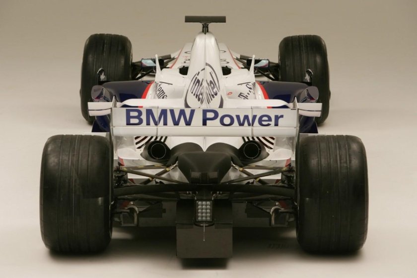 BMW f1 Болид