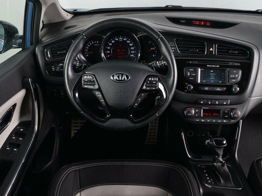 Тахометр кия СИД