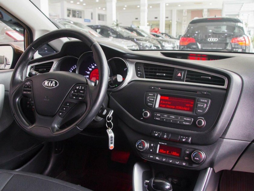Kia Ceed 2 поколение