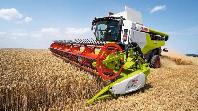 Комбайн CLAAS Lexion