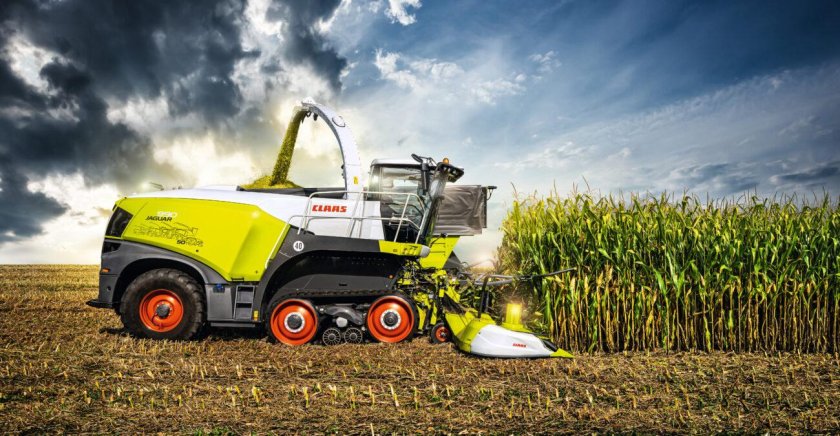 Комбайн класс Ягуар 990