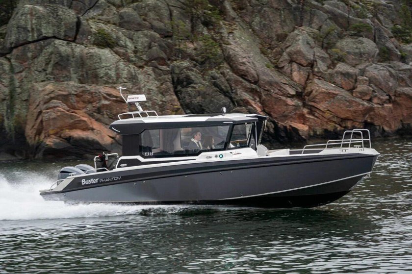 Лодка Бастер Магнум