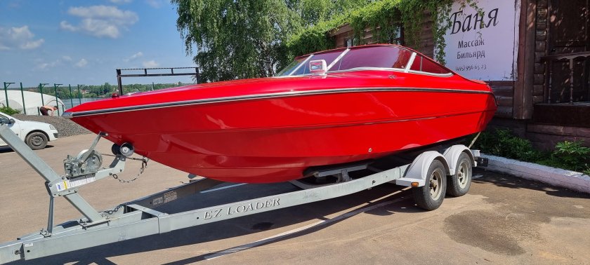 Стингрей катер